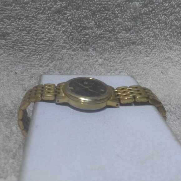 Citizen Quartz Watch Black 1012-S038561 Dial Women Date Gold Link Band New Bat ! - Picture 8 of 14